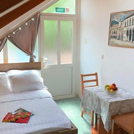 Laura Studio Apartman Mlini Ngoại thất bức ảnh
